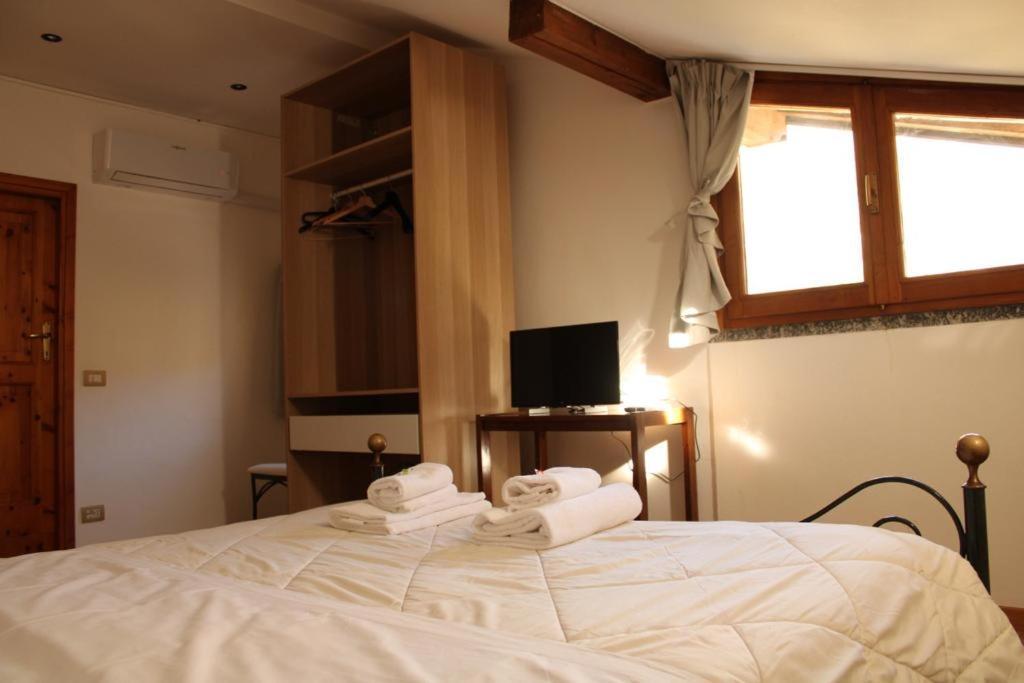 Hotel Al Verde Mandello del Lario Extérieur photo
