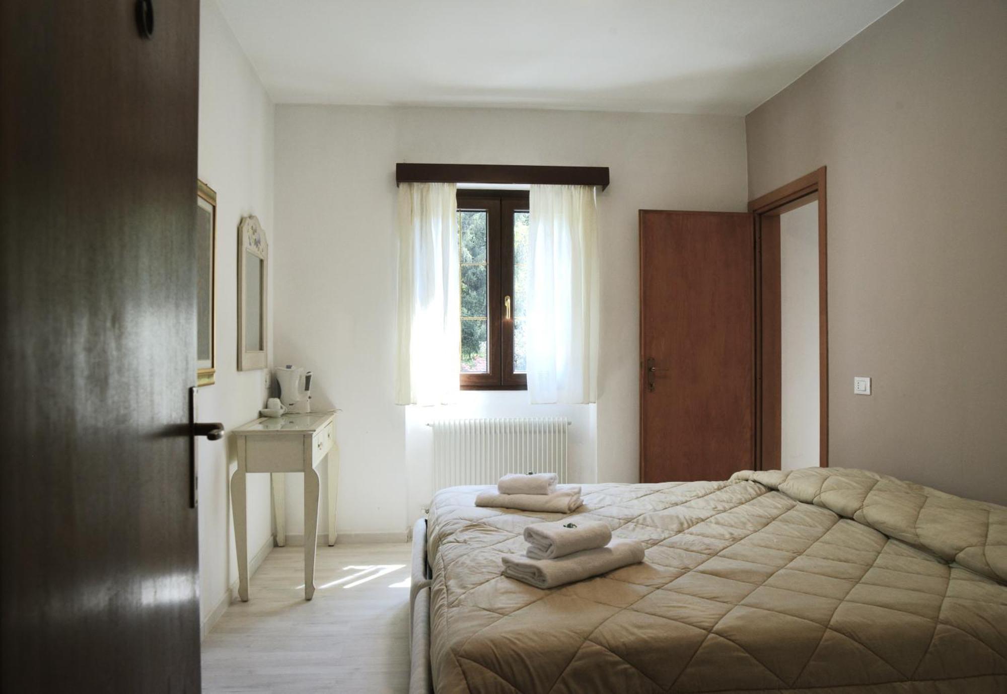 Hotel Al Verde Mandello del Lario Extérieur photo
